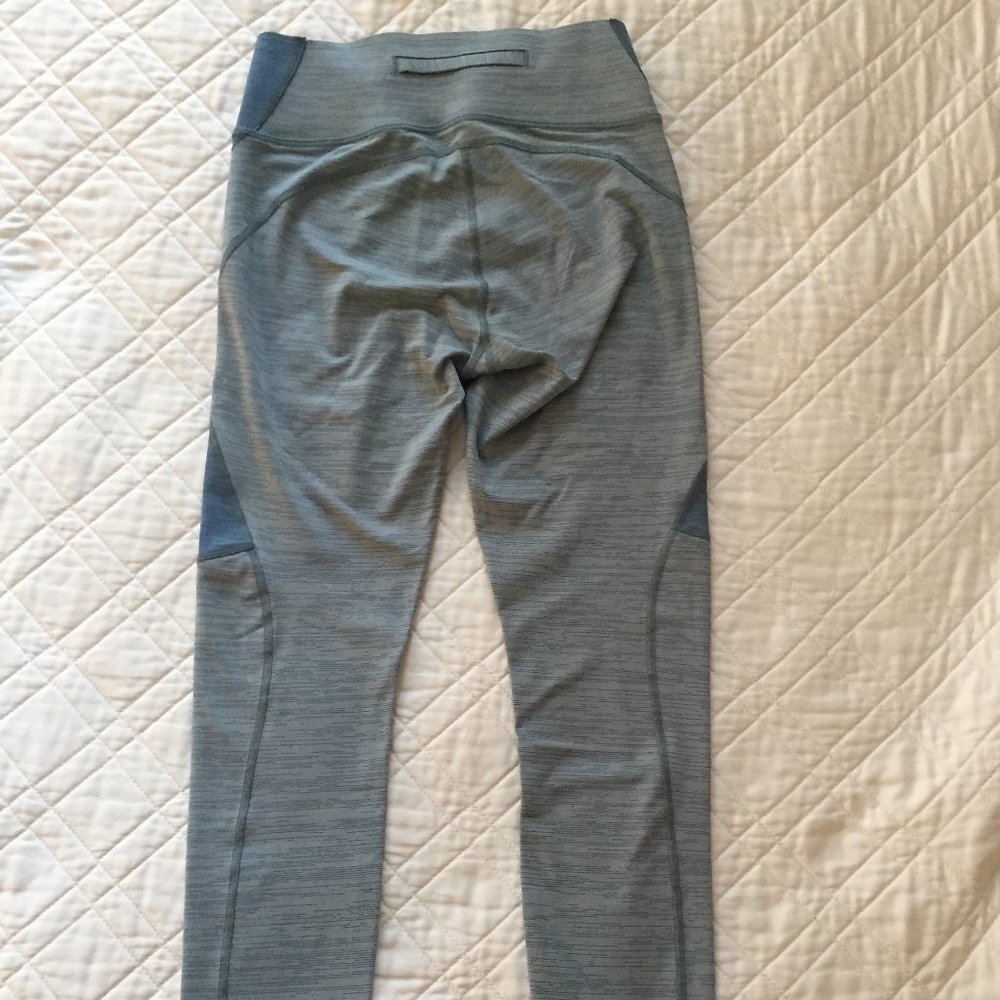 Outdoor Voices TechSweat Core 7/8 S Leggings - Picture 4 of 5